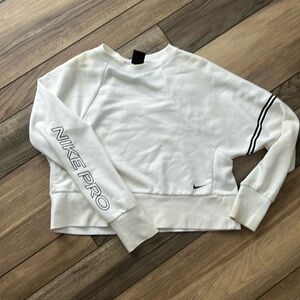 Women’s cropped white Nike crewneck